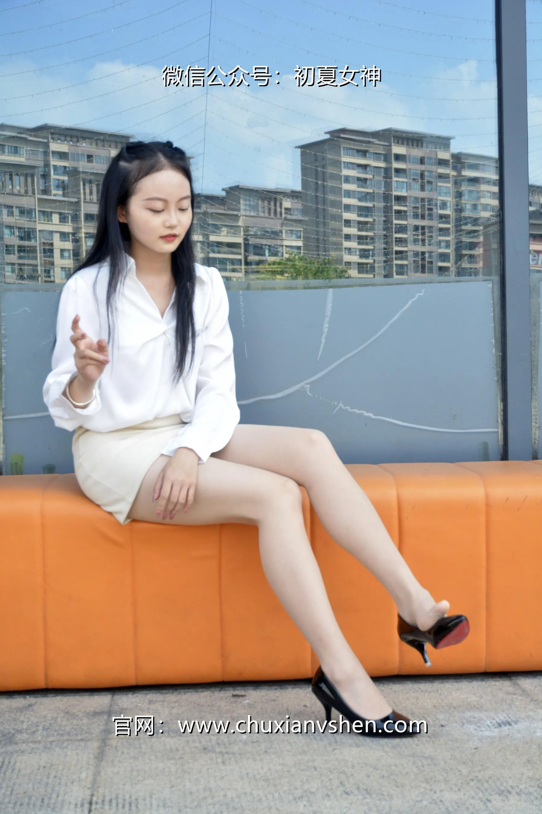 初夏女神 NO.035 双双 职场生涯 [140P]插图5